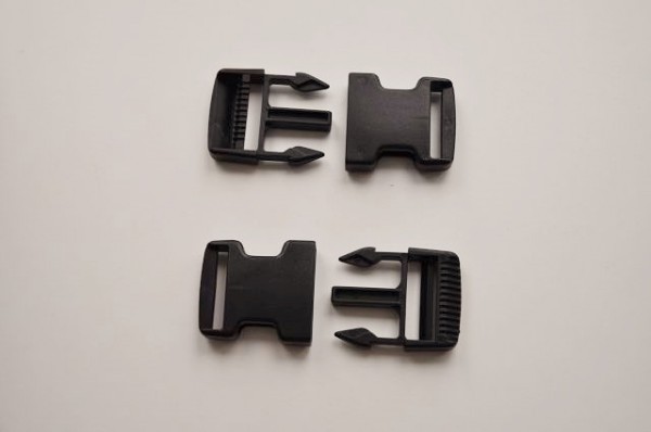 2er Pack Steckschnallen - 30mm breit, schwarz, Acetal